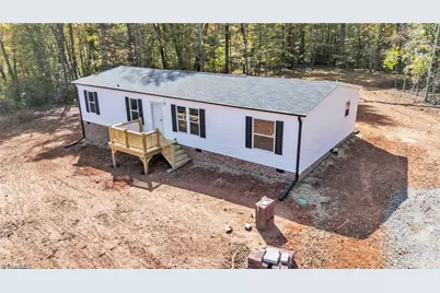 2013 Carl Fox Road, Taylorsville, NC 28681 - Photo 2