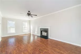 4410 Wood Glen Ct, Winston-Salem, NC 27107 - Photo 12