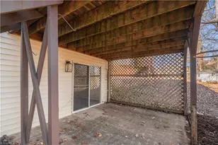 4410 Wood Glen Ct, Winston-Salem, NC 27107 - Photo 26