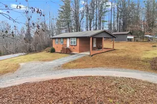 226 Carlton Rd, Boomer, NC 28606 - Photo 6