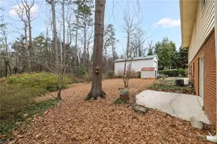 1703 Gracewood Dr, Greensboro, NC 27408 - Photo 34
