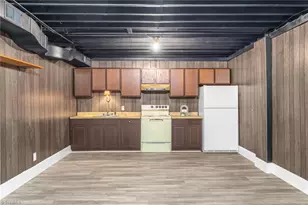 1703 Gracewood Dr, Greensboro, NC 27408 - Photo 30