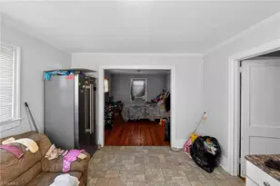 206 May St, Eden, NC 27288 - Photo 14