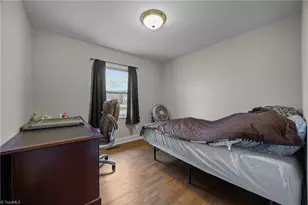 2411 Seattle Dr, Greensboro, NC 27406 - Photo 18