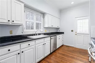 441 Fieldstone Dr, Burlington, NC 27215 - Photo 14