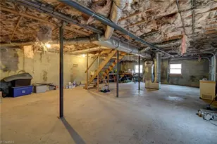 1410 W Old Phillips Rd, Pinnacle, NC 27043 - Photo 32