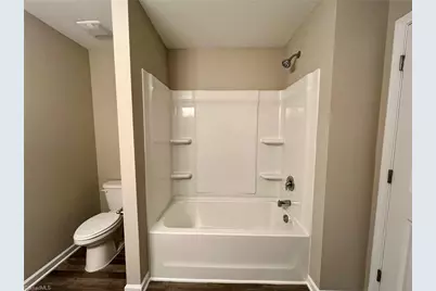 109 Lemon Lane, Greensboro, NC 27405 - Photo 8