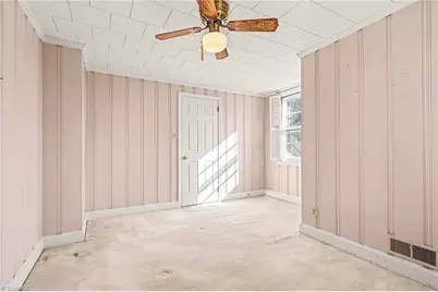 409 Engleman Avenue, Burlington, NC 27215 - Photo 20