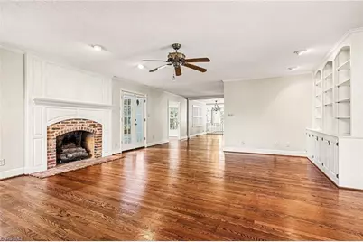 409 Engleman Avenue, Burlington, NC 27215 - Photo 10