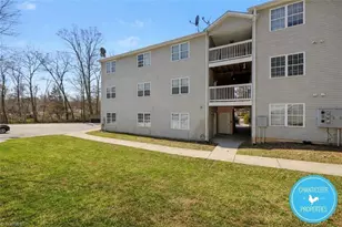 1041 W Barton St, Greensboro, NC 27407 - Photo 2