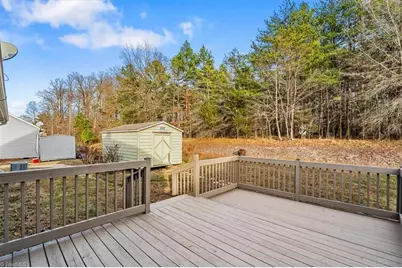 23 Thomasville High Drive, Thomasville, NC 27360 - Photo 30