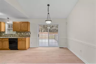 23 Thomasville High Drive, Thomasville, NC 27360 - Photo 10