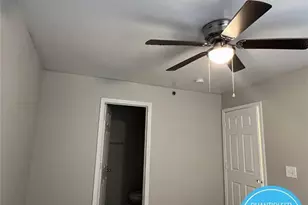 1041 W Barton St, Greensboro, NC 27407 - Photo 4