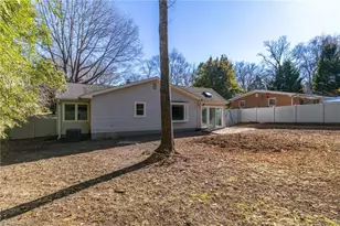 2109 Cleburne St, Greensboro, NC 27408 - Photo 40