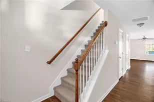 3859 Copperfield Ct, High Point, NC 27265 - Photo 4