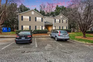 2217 C New Garden Rd, Greensboro, NC 27410 - Photo 14