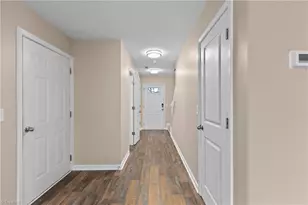 502 Song Sparrow Ln, Greensboro, NC 27409 - Photo 6