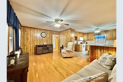 637 Pine Ridge Road, Mount Airy, NC 27030 - Photo 4