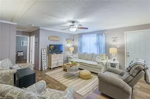 205 Volunteer Rd, Hillsville, VA 24343 - Photo 12