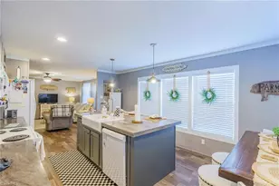 205 Volunteer Rd, Hillsville, VA 24343 - Photo 8