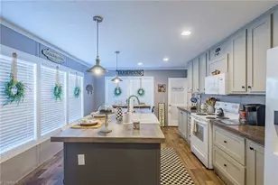 205 Volunteer Rd, Hillsville, VA 24343 - Photo 6