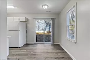 4324 Walnut Hollow Dr, Winston-Salem, NC 27127 - Photo 8