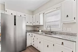 5005 Northbend Rd, McLeansville, NC 27301 - Photo 10