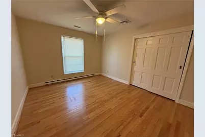 1022 E Sheraton Park Road, Pleasant Garden, NC 27313 - Photo 12