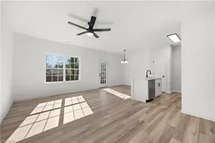 537 Flint Ave, High Point, NC 27260 - Photo 2