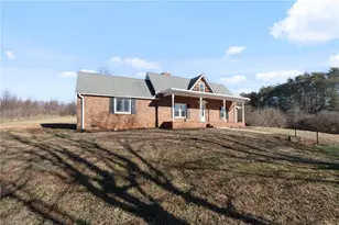 4254 Sparta Rd, North Wilkesboro, NC 28659 - Photo 38