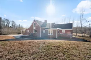 4254 Sparta Rd, North Wilkesboro, NC 28659 - Photo 46