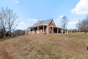 4254 Sparta Rd, North Wilkesboro, NC 28659 - Photo 40