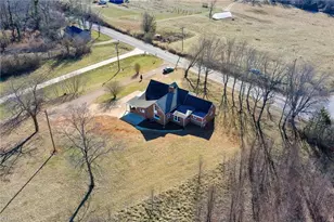 4254 Sparta Rd, North Wilkesboro, NC 28659 - Photo 8