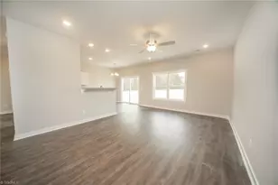 1009 Fairfield Dr, Yadkinville, NC 27055 - Photo 6