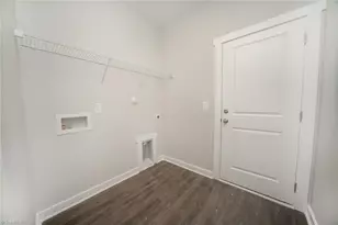 1009 Fairfield Dr, Yadkinville, NC 27055 - Photo 16