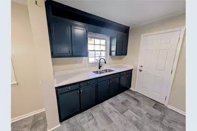 1028 Gales Avenue, Winston-Salem, NC 27103 - Photo 14