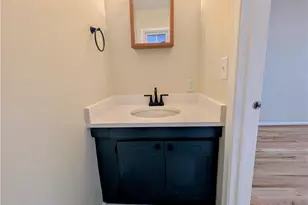 1028 Gales Ave, Winston-Salem, NC 27103 - Photo 10