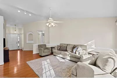 2 Cardwell Point, Greensboro, NC 27407 - Photo 8