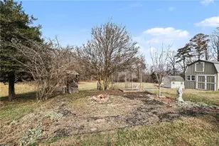 4713 Kernersville Rd, Kernersville, NC 27284 - Photo 28