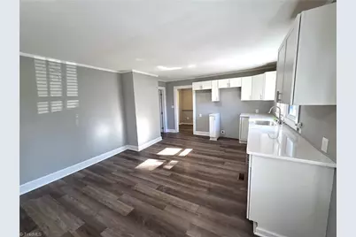 5149 Nc Highway 66 S, King, NC 27021 - Photo 6