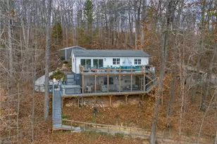 570 Hillview Dr, Lexington, NC 27292 - Photo 2