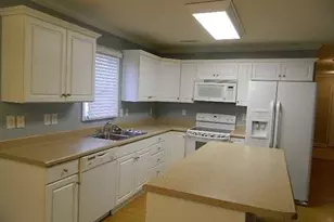 203 Brighton Village Ln, Archdale, NC 27263 - Photo 4