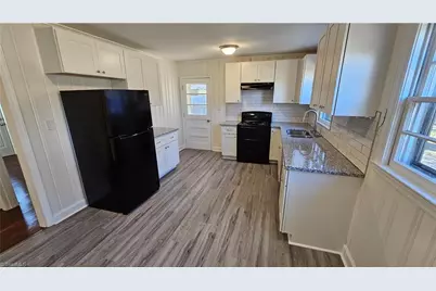 325 Stewart Road, Winston-Salem, NC 27107 - Photo 8