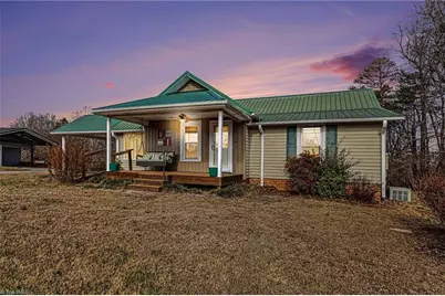 4717 Kernersville Road, Kernersville, NC 27284 - Photo 2