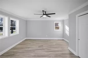 104 Hillside Dr, Lexington, NC 27295 - Photo 6