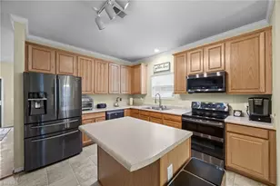 1511 Brambleton Ct, Graham, NC 27253 - Photo 8