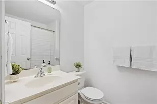 4290 Cedarcroft Ct, Greensboro, NC 27409 - Photo 10