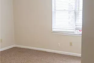 814 Guilford College Rd, Greensboro, NC 27409 - Photo 14