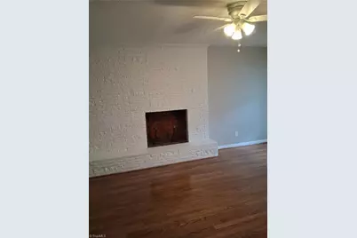 1300 Rotherwood Road, Greensboro, NC 27406 - Photo 4