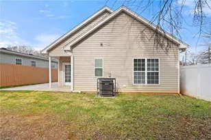 1322 E 1st St, Winston-Salem, NC 27101 - Photo 36